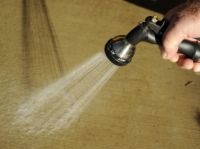 Comment nettoyer la moisissure du béton