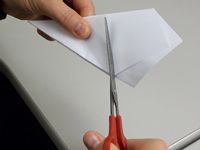 Comment faire un flocon de neige de papier à cinq branches