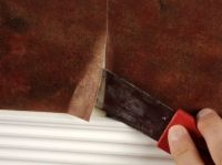 Comment prendre le papier peint par décapage à sec