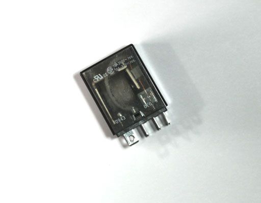 Photographie - Comment utiliser des relais pour contrôler les circuits à tension électroniques