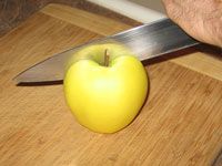 Photographie - Peeling et carottage une pomme
