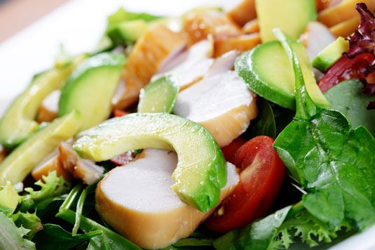 Recettes pour les salades avec les graines de chia